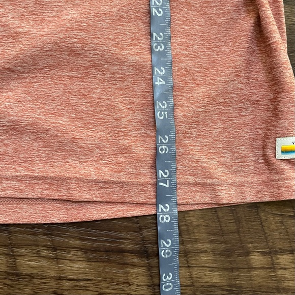 Vuori V188 strato tech peach orange super soft athletic polo shirt XL *read - Picture 8 of 9